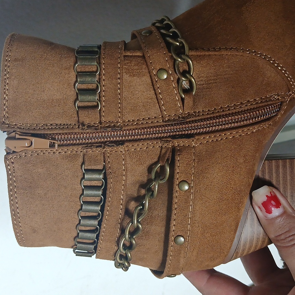 JustFab Kualeah Chain Strap Ankle Boots Size 9 - Picture 11 of 15